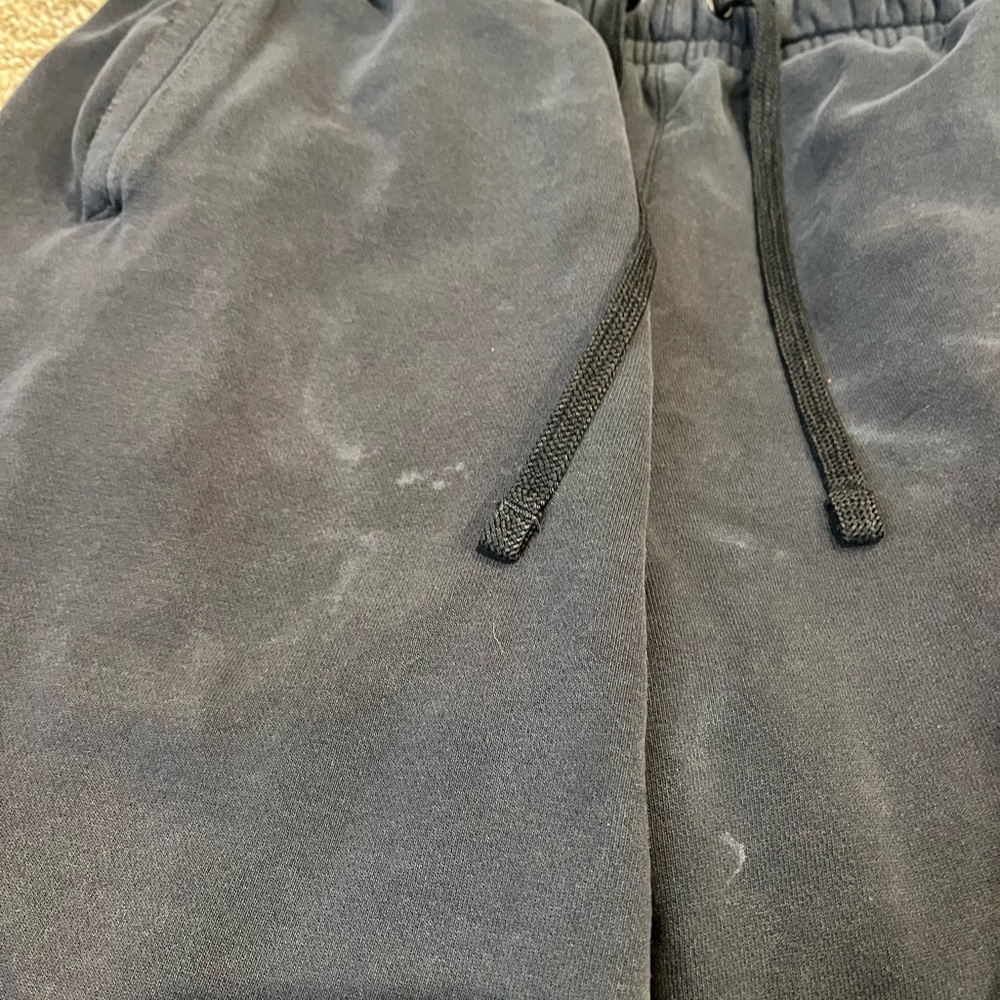 Nike Black Shorts with Just Do It Print mens size medium - Picture 3 of 9